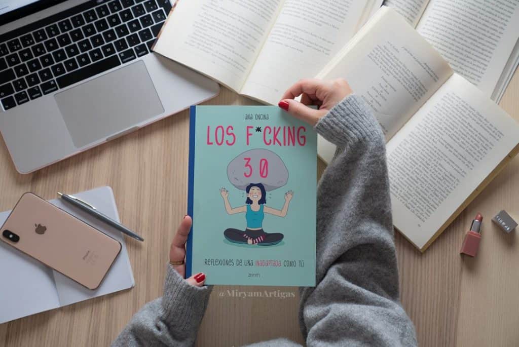 Cómic Fucking 30 de Ana Oncina, publicado en Sweet Paranoia