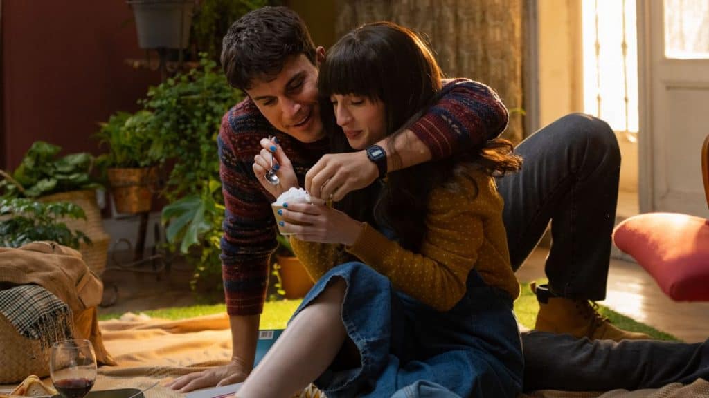 Maca y Leo en la película Fuimos canciones (2021)