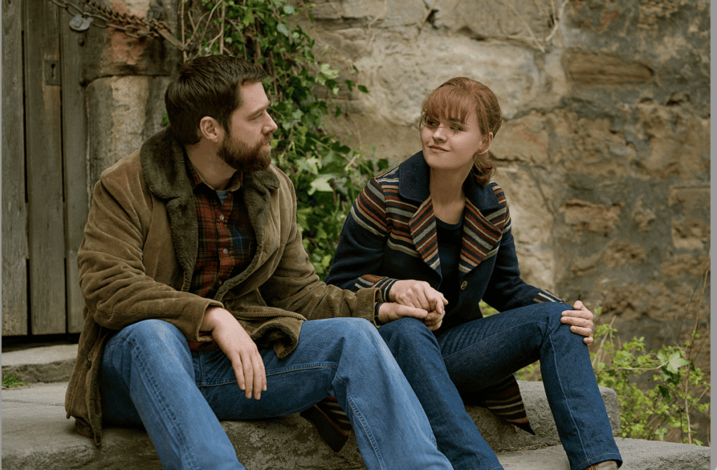Roger y Brianna en la séptima temporada de Outlander