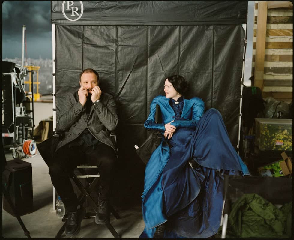 Tras el rodaje de Pobres Criaturas, con Emma Stone y Yorgos Lanthimos