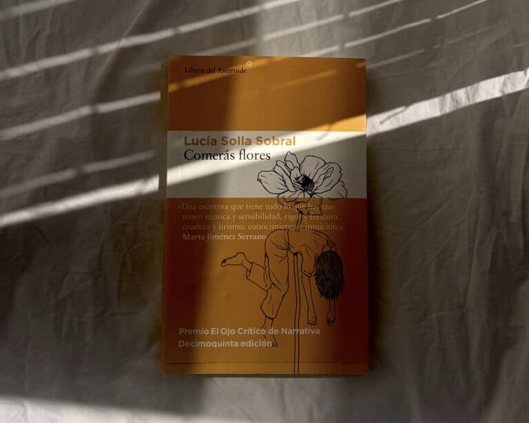 Comerás flores de Lucía Solla: reseña y análisis